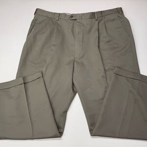 Haggar Men's Elegant Gray Dress Pants